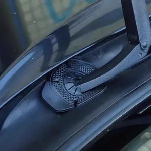Car Windshield Wiper Hole Cover, Silicone Wiper Arm Bottom Protector Pad, Universal Leaf-Proof Dustproof Hood - Protect Your Car