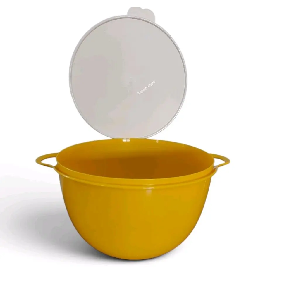Yellow Jumbo Tableware Bowl (59 Cup Capacity) Yellow Jumbo Tableware Bowl (59 Cup Capacity)