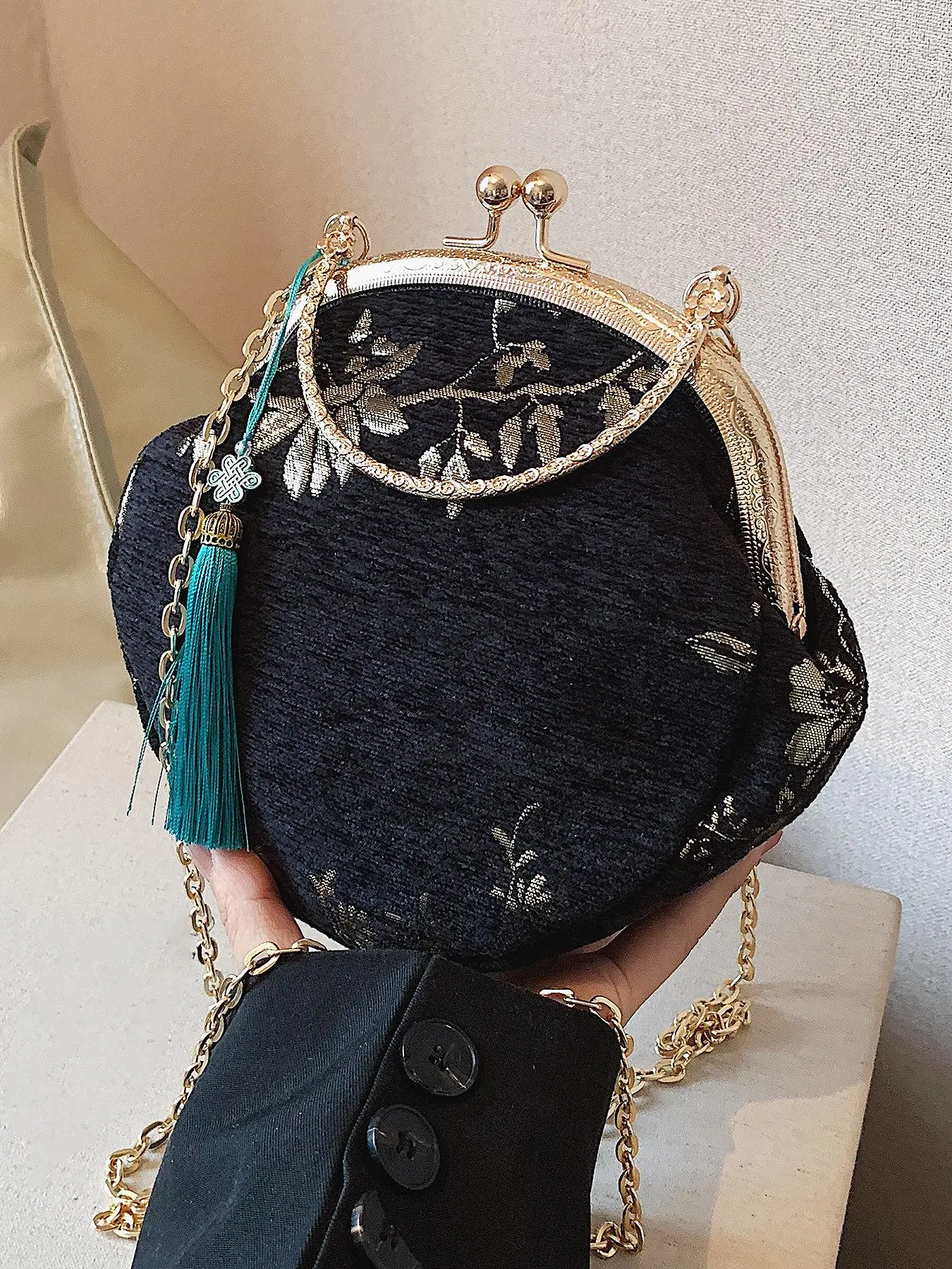 Women's Elegant Floral Embroidered Handbag, with Tassel Pendant, Retro Fashionable Handbag for Daily Commuting, Handbag Purse, Casual Trendy Handbag, Stylish Handbag, Vintage Handbag