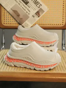 Women's Outdoor Sports Fall Winter New Couple Hole Shoes Cotton Thick Coconut Tree Walking Shoes, Height Increase Fashion Trendy Non-Slip Wear-Resistant Footwear