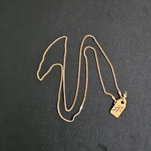 18k gold necklace 18 inch