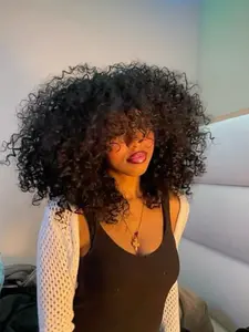 16 Inch Kinky Curly Wigs for Women,Shoulder-Length Fluffy Gluless Synthetic Afor Wig with Bangs, No Glue Required, Bangs Included, Curly Texture, Suitable for Daily Use, Party, or Cosplay.
