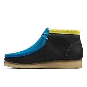Clarks Wallabee Boot Ink Combi - Men's Leather Suede Boot with Lace Closure, Comfortable Design & Stylish Color Combination