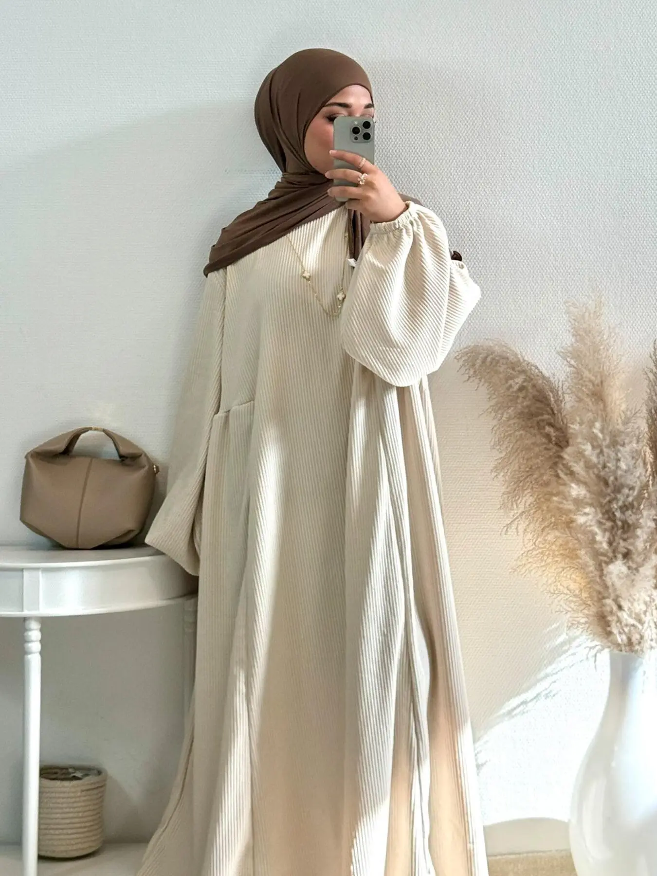Women's Solid Ruched Bishop Sleeve Abaya, Casual Long Sleeve Round Neck Long Dress for Fall & Winter, Abaya Coat, Women's Islamic Clothing for Daily W