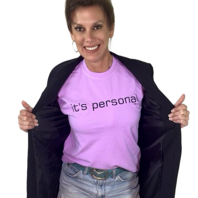 it’s personal Mt 27 Comfort Color T Graphic Design - Purple Top with "it's Personal" Text, Casual Style for Women - Womenswear Summer Tshirt Crewneck