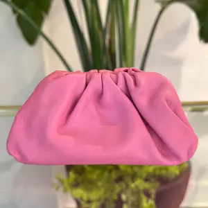 Pre-owned Bottega leather Small Leather Goods VENETA Pink Calfskin Coin Purse