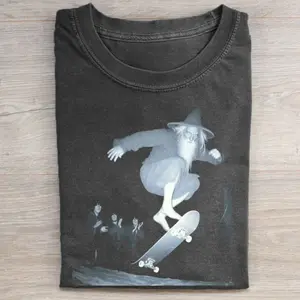 Vintage Gandalf Doing Pop Shuv-it Skateboard Trick Graphic Tee - Lord Of The Rings Movie Shirt - Wizards Graphic Tee - Top, Menswear Hoodie Tshirt