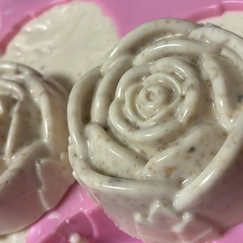 Set de 3 Jabones Artesanales – Arcilla Rosa, Avena y Menta & Alumbre