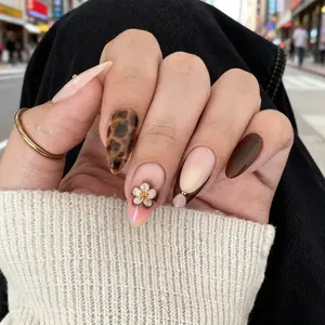 24pcs Leopard Print Flower 3D Nail Art, European Style Removable False Nails, Trendy Manicure Tips, Easy Wear and Remove