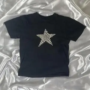 Y2k Crop Top Emo Girl Aesthetic Gothic Punk Streetwear Women Casual 90s Retro Grunge Star Pattern Printed Short Sleeved T-shirt