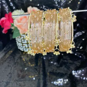 2.8 only Glassbangles with 4 pcs of gugrubangles