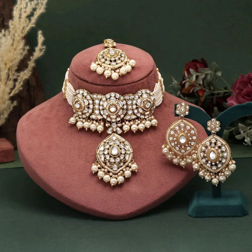 Handcrafted Choker with Earrings Tikaa Featuring Kundan Stones and Beads for Elegant Outfits - Exquisite Handcrafted Excellence with Luxurious Kundan Stones and Intricate Beads
