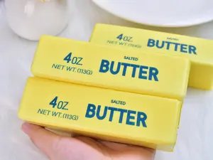 Butter Squishy Toy with Sweet Cream Scent – Super Soft Stress Relief Toy, Satisfying Sensory Fidget, Cute Gift for Kids & Adults (13x4cm)