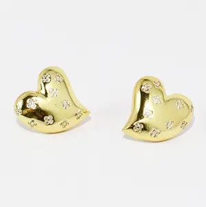 Amelia Heart Stud