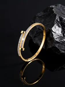 1-piece stainless steel bracelet, casual daily style, suitable for evening walks, a simple and sweet gift