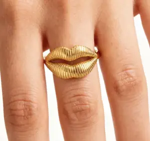 Gold Lips Rings Open Ring