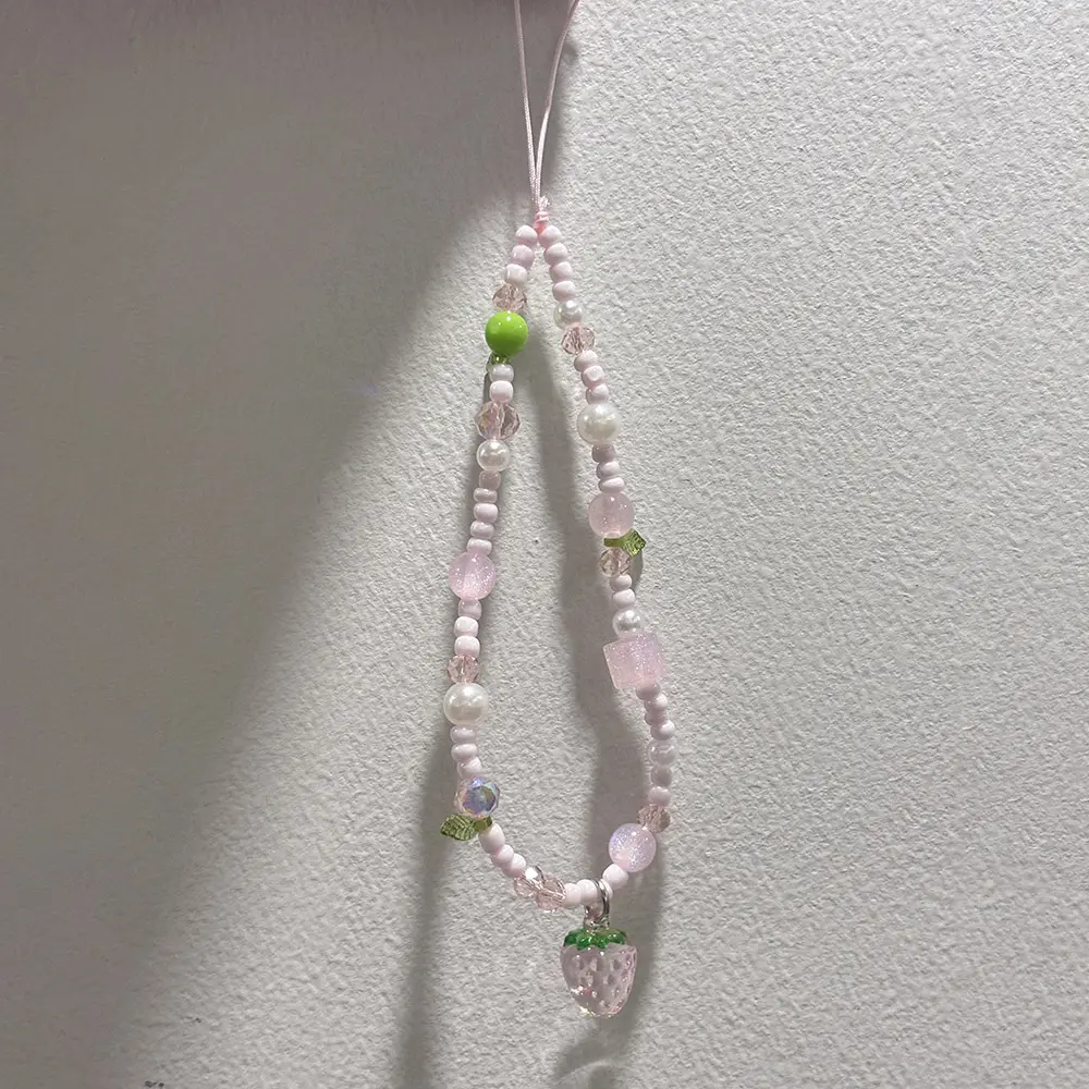 Korean Ins Style Pink Strawberry Pendant Phone Chain, Short Beaded Lanyard, Cute Wrist Strap, Phone Charms for Girls