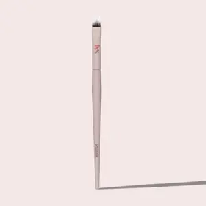 Smudging Eyeshadow Brush