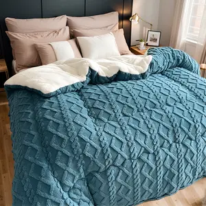 Luxury taffeta comforter suitable for winter palatial king/ california king / king/ queen/ twin size for each selecting offering blue and gray color Super Fluffy Duvet