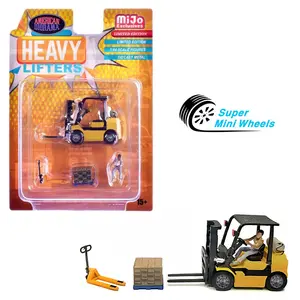 American Diorama 1:64 Heavy Lifters Forklift Set - 4 pcs Set - Metal Diecast