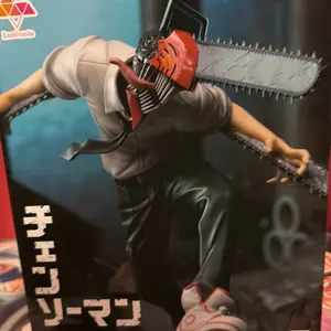 Anime figure chainsaw man figure