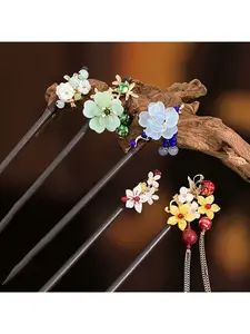 5-Pack Floral Wooden Chinese Hair Pins – Floral Wooden Hair Sticks For Women, Fairy Core Hair Accessories, Handmade Boho Hair Clips, Cute Hair Sticks For Updo, Wedding & Everyday Style,Good Gifts For Mom