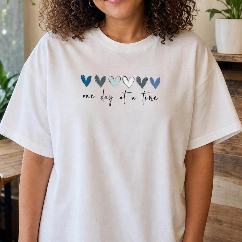Women's 100% Cotton Short-Sleeve Round Neck Loose-Fit Drop Shoulder Graphic T-Shirt - Lady's Minimalist Heart, Inspirational, Breathable Daily Casual Top