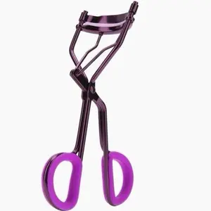 NICKA K Fx Eyelash Curler NS064 with 2 Spare Silicone Rubber Pads No Pinching Easy Application Ergonomic Design Curling