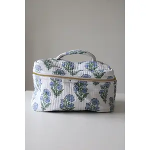 Lanie Cosmetic Bag - Compact and Stylish Design, Ideal for Everyday Use, Lightweight and machine washable