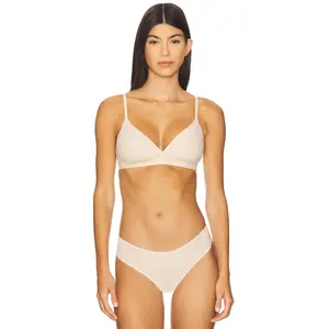 SKIMS Fits Everybody Crossover Bralette in Sand SKIMS Fits Everybody Crossover Bralette in Sand