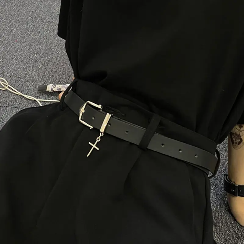 Unisex Cross Belt, Gothic Cross Pendant Buckle, Adjustable PU Leather Belt With Buckle, Streetwear Accessory, Suitable for Jeans, All Seasons
