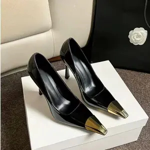 Smooth patent leather pointed high heels, pointed thin high heels, two styles to choose from for parties and offices