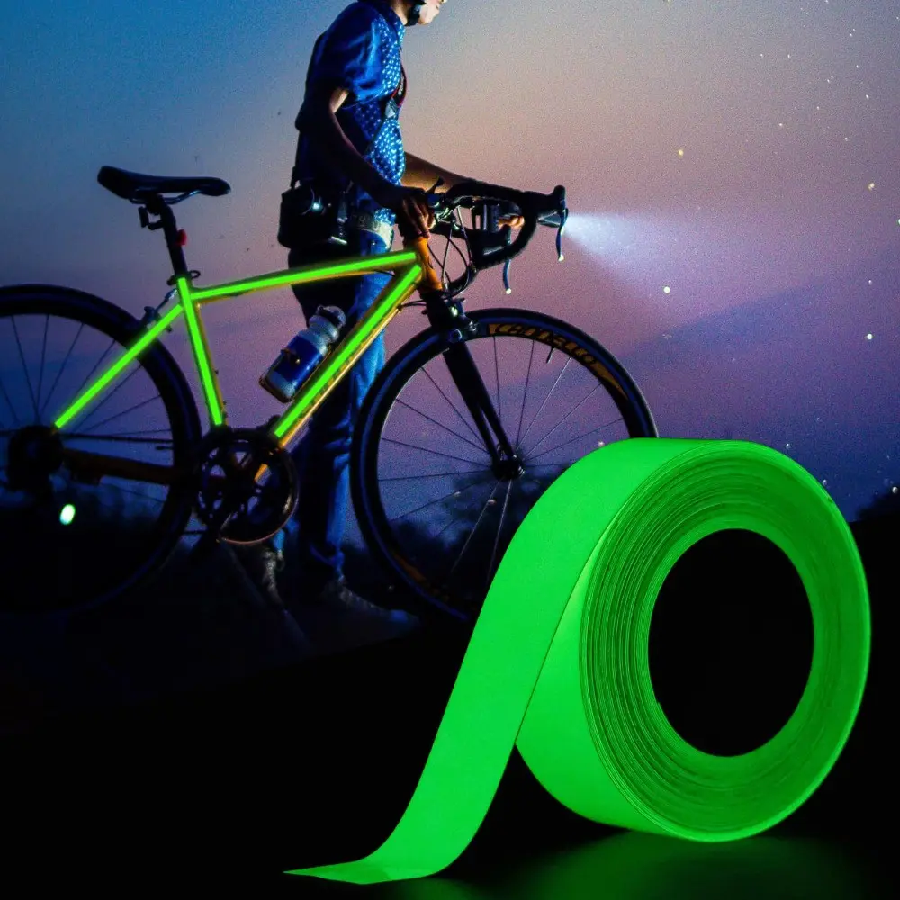 Glow in The Dark Tape, Luminous Night Fishing Tape, Green Warning Floor Tape, Luminous Anti-Slip Stair Stickers, High Visibility Reflective Tape for Stairs, Steps, Halloween DIY, Bikes, Cars