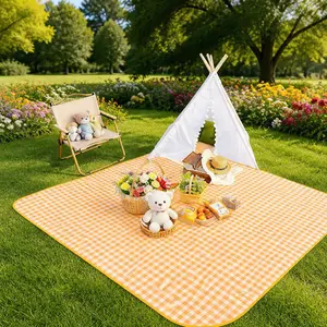 Extra Large 2m x 2.5m 3mm Thickened Outdoor Picnic Blanket, Waterproof Foldable Camping Mat with Aluminum Film, Moisture-Proof Portable Lawn Mat for Camping Hiking Beach Travel Picnic