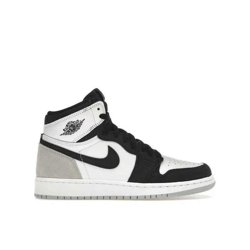 Jordan Kid's 1 Retro High OG Bleached Coral, from StockX