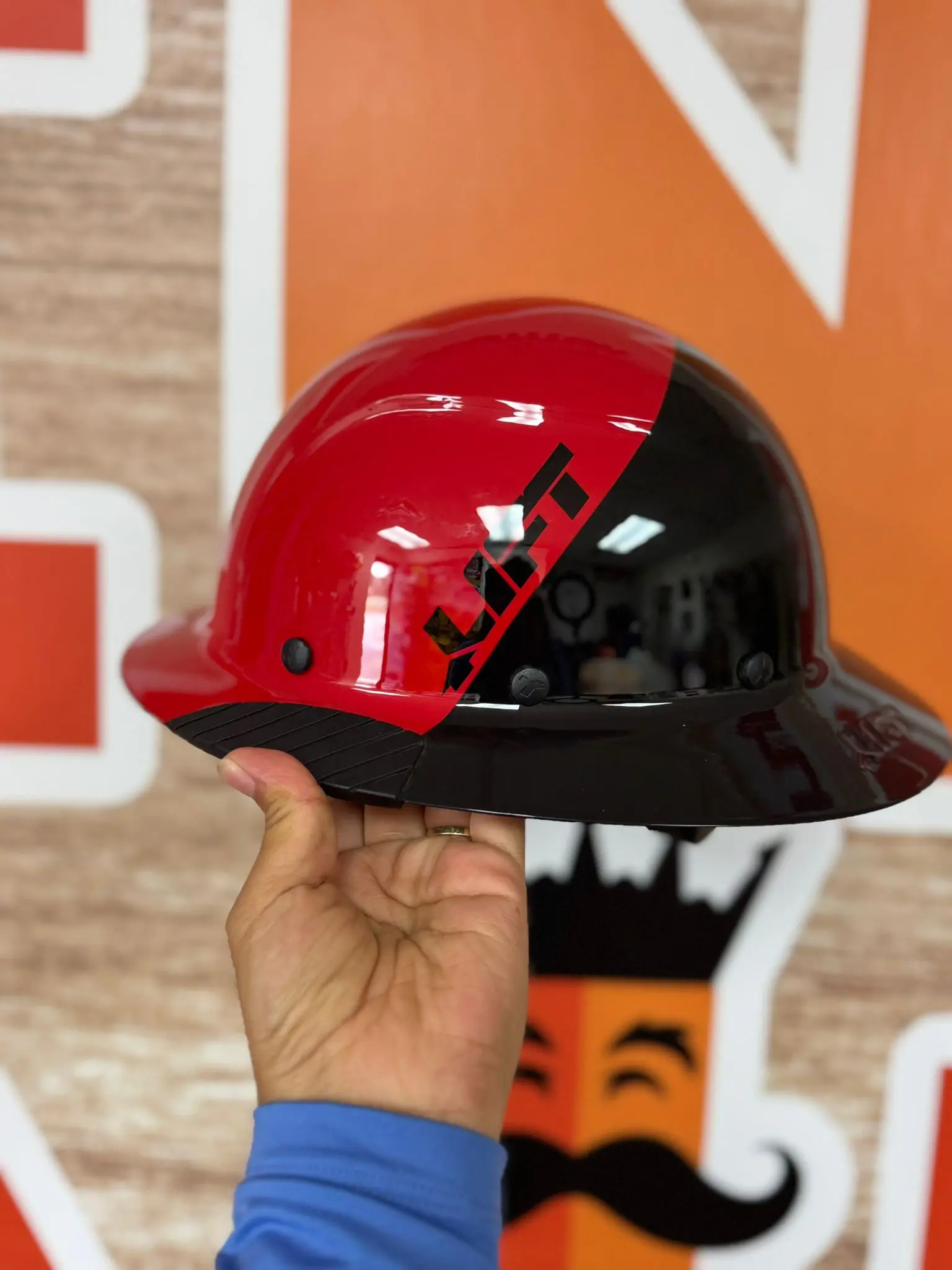 Lightweight Protective Helmet - 50/50 Reinforced Fiber Head Protection Hardhat with Full Brim, Comfortable Fit, Work Safety Hardhat for Home Improvement Security, Head Protection Hardhats