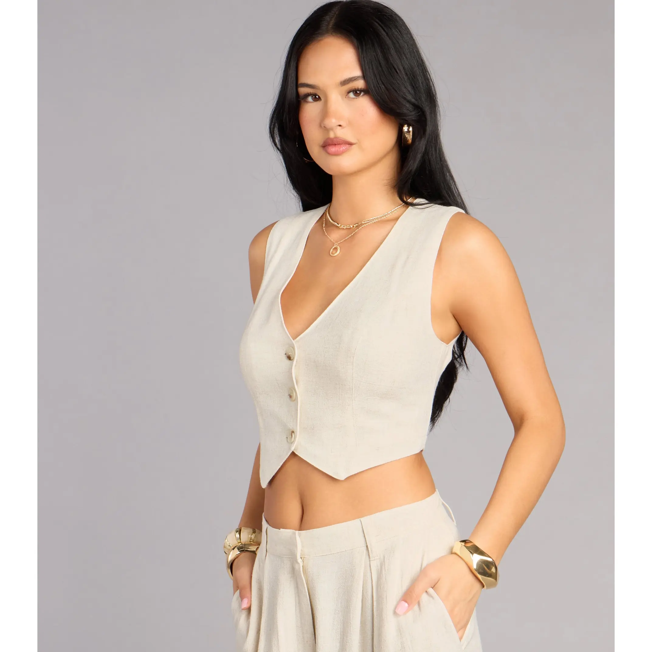 Effortlessly Polished Linen-Blend Cropped Vest