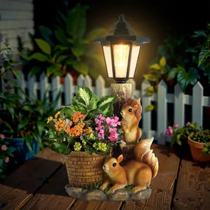 Outdoor Squirrels Flowerpot Garden Statues Sculpture Figurine Decor Solar Powered Light Planter Succulent(not include artificial flowers)