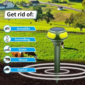 Outdoor Solar-Powered Animal Repeller: Waterproof Ultrasonic Pulse Device for Repelling Snakes, Mice, Cats, and Deer. Features a Motion Detector and Sonic Technology to Deter Squirrels, Raccoons, Skunks, and Birds—Ideal for Gardens and Yards.