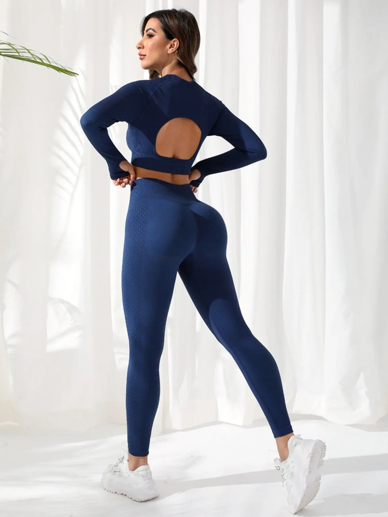 Women's Yoga Set, Long Sleeve Seamless Tops & High Waist Leggings, Backless Design, Elastic Comfortable Sportswear for Running