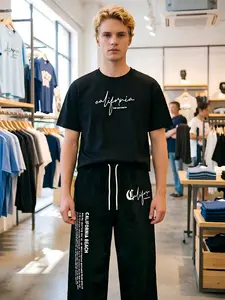 New men's printed short-sleeved T-shirt and trousers set, Outfit, carefully selected colourways, relaxed fit, casual sports-inspired loose-fit set, men's casual loose-fit T-shirt and shorts set