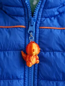 Zipper pulls