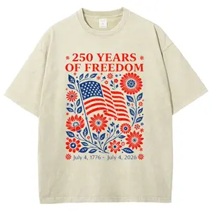USA 250th Anniversary Vintage Tee 90s Graphic Tees Men's t Shirts Graphic Tee t Shirts Funny Graphic Tee Good Graphic Tees Men's Graphic Tees Streetwear Outfits Men Vacation Outfits Oversized Tshirt Men