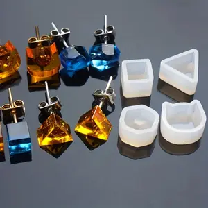 4pcs Mini Cube, Kitty, Triangle Resin Stud Earrings Molds - DIY Jewelry Making Tools for Resin Casting Molds - Silicone Epoxy Pendant Casting Molds for Crafts and Accessories, DIY Beading Accessories, Projects