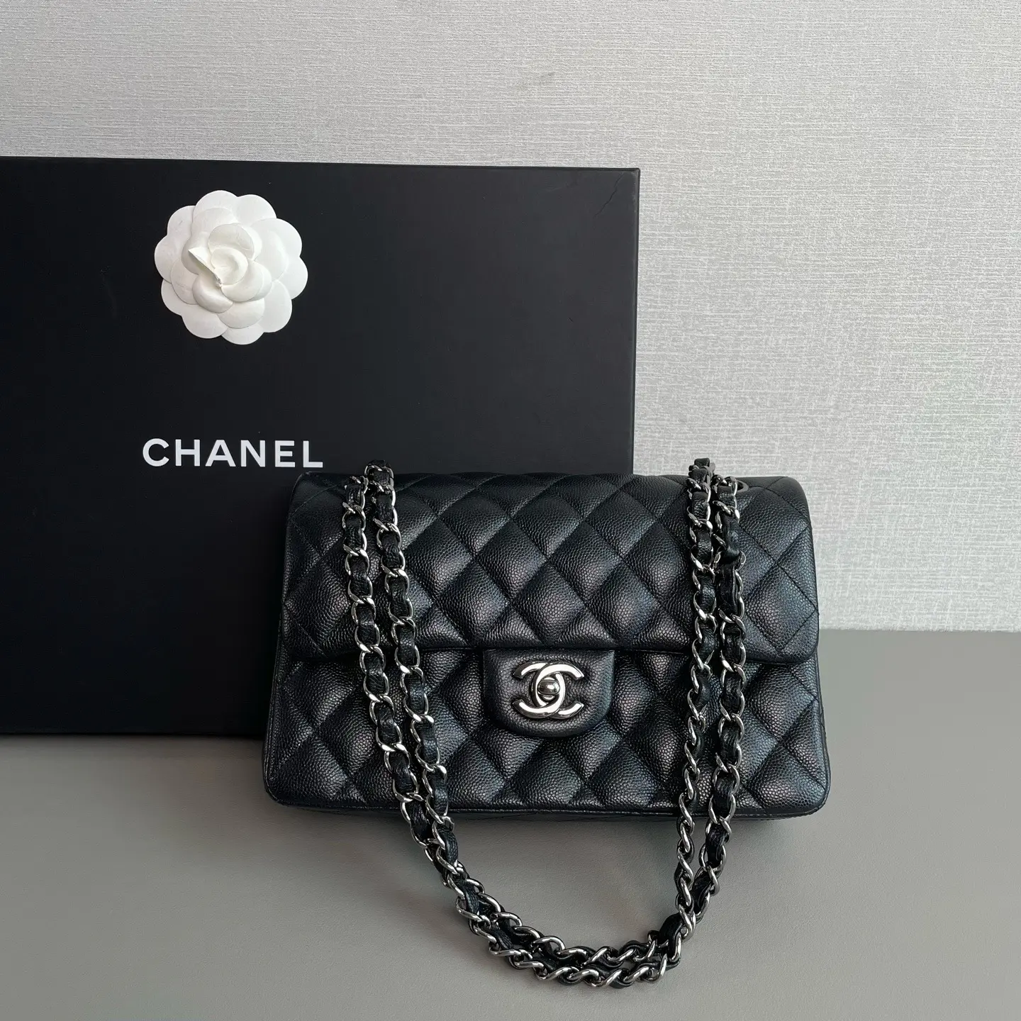 Pre-owned CHANEL Classic Small Double Flap Shoulder Bag Black Caviar Leather, Silver Hardware, SC206