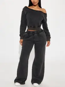 Women's Cozy Fleece 2-Piece Set - Black "Cloud-Soft" Jogger & Top for Casual Wear & Layering - Womenswear