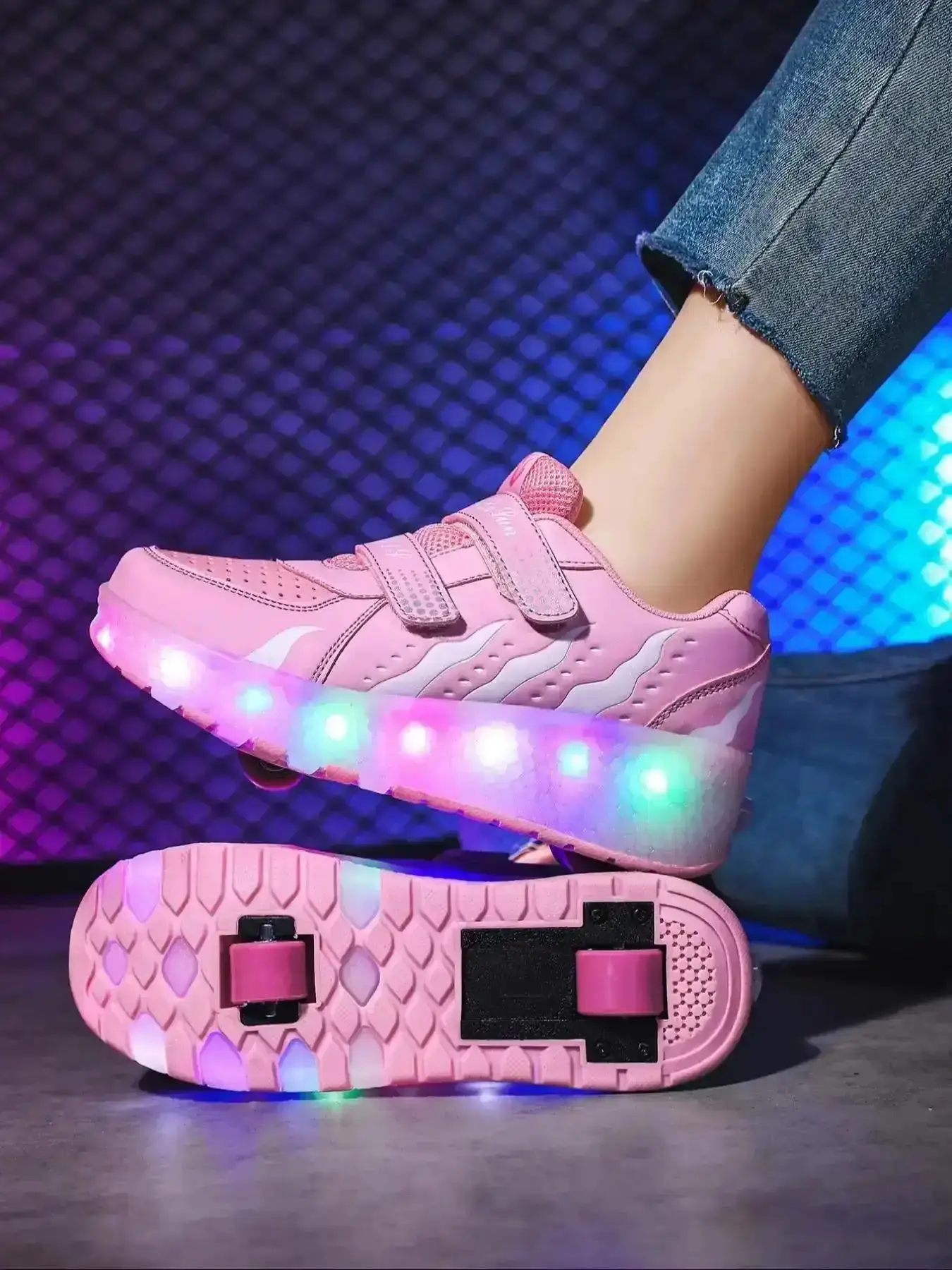 Boys Girls Fashion Breathable Dual-Wheel Skates with LED Lights Outdoor Sports and Ice Skating Ideal Gift for Kids Teens All Seasons Double Wheel Design Light Feature Rubber Sole Roller Skate Shoes Wheels sporty