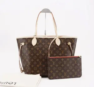 Pre-owned Louis Vuitton canvas Tote Bags neverfull mm size red capacity