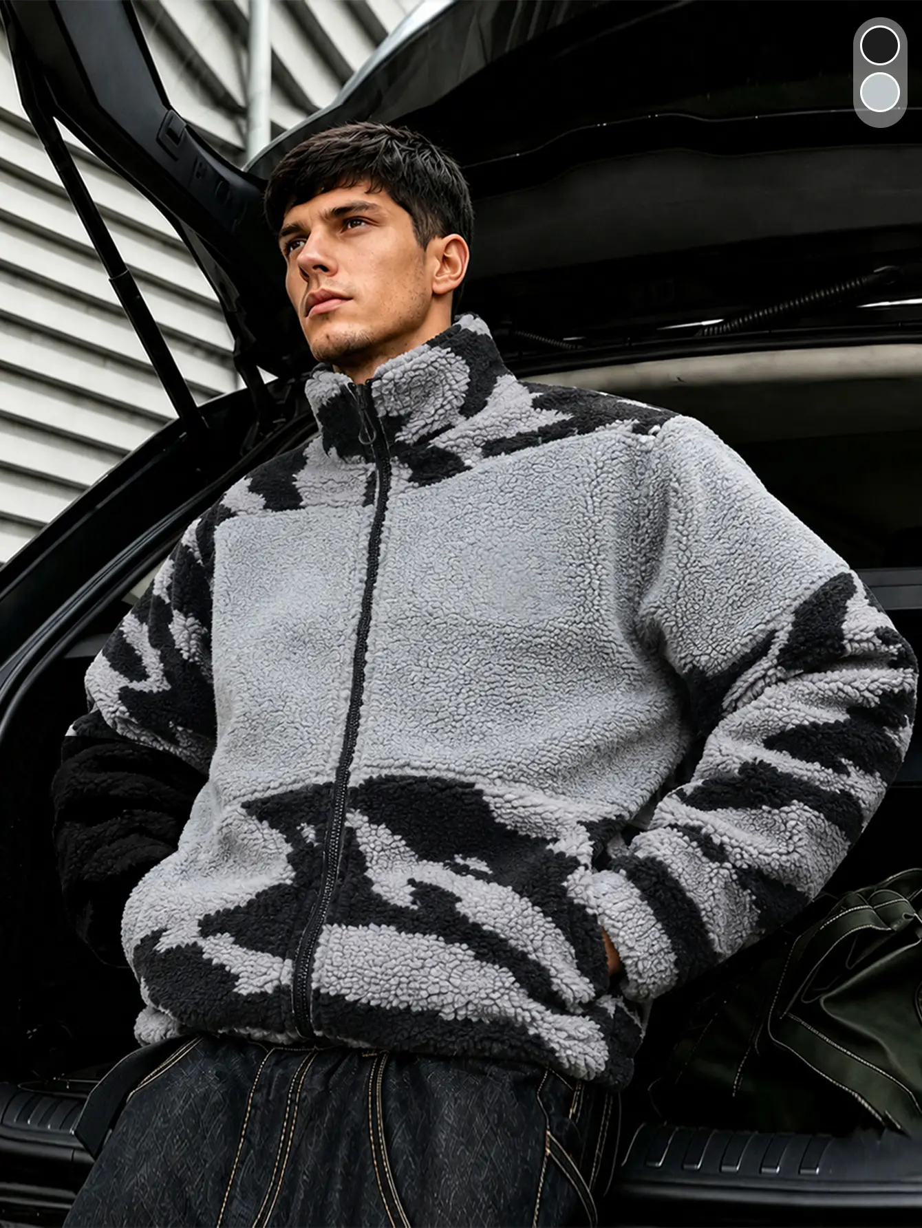 Stylish Menswear Men's Zebra-Stripes Stand Collar Long-Sleeve Full-Zip Loose-Fit Fleece Casual Coats