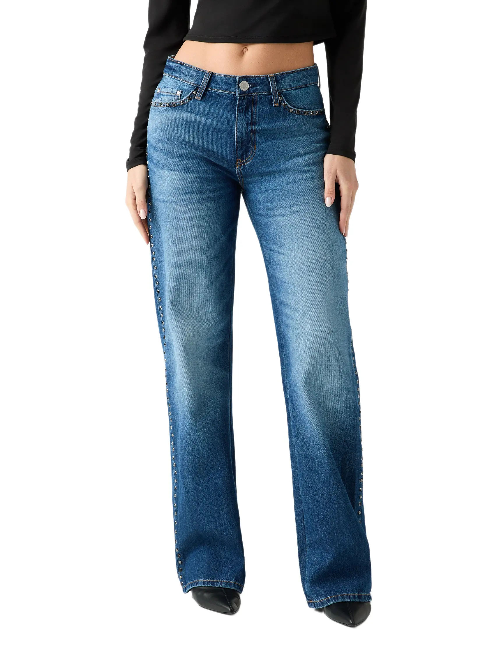 GUESS Female Studded mid rise jeans